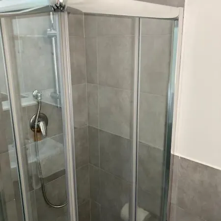 Center 15 Minutes From Venice, Parking Bellini Appartement